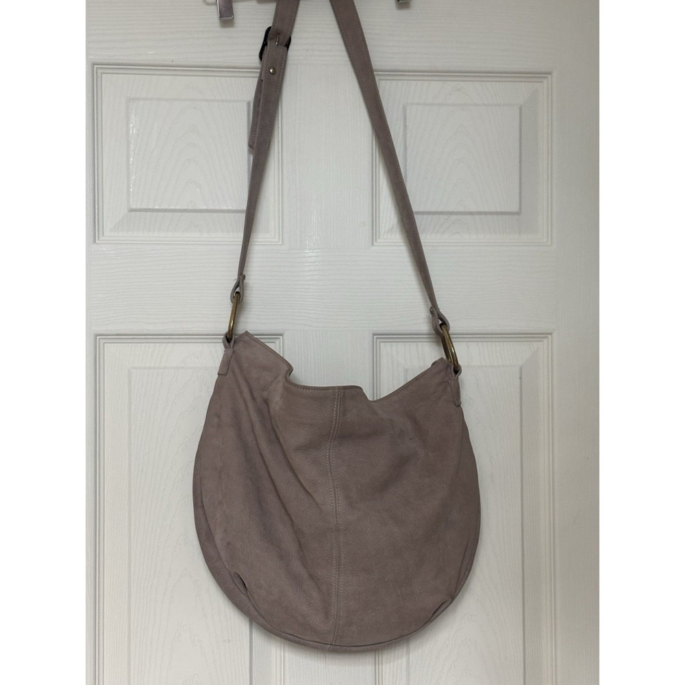 Stone Mountain Taupe Leather Crossbody Shoulder Bag
